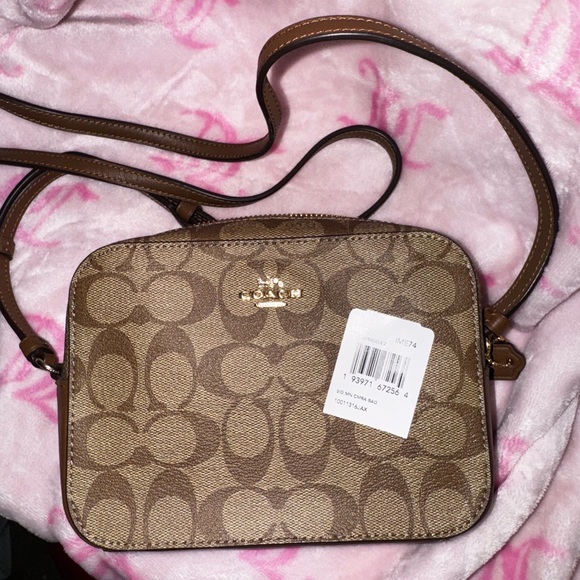 Coach Handbags - Coach Camera Bag